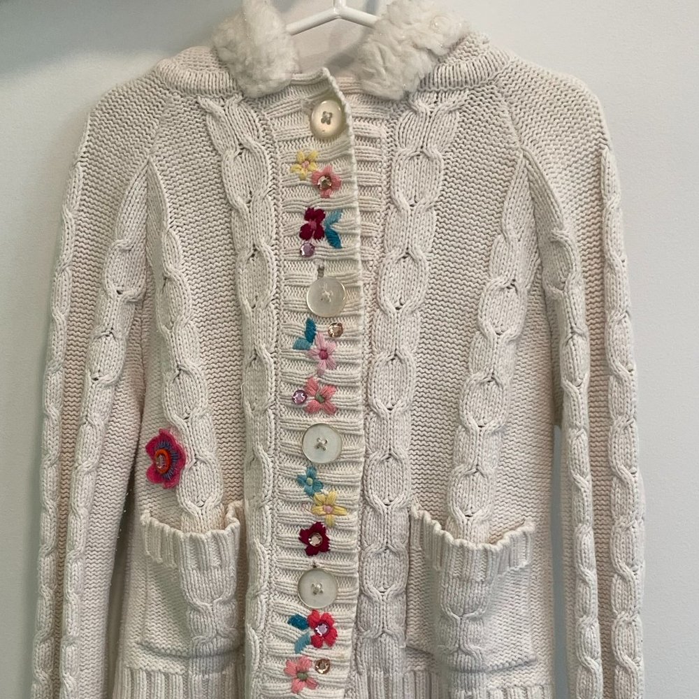 The Children's Place Sweater Size 5/6